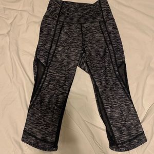Lululemon crop leggings size 4